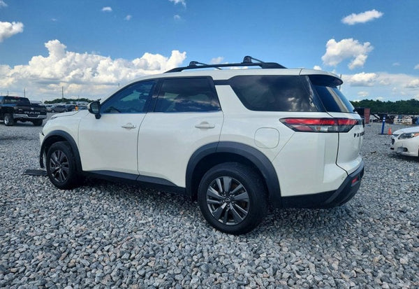 2023 Nissan Pathfinder SV vehicle photo 3