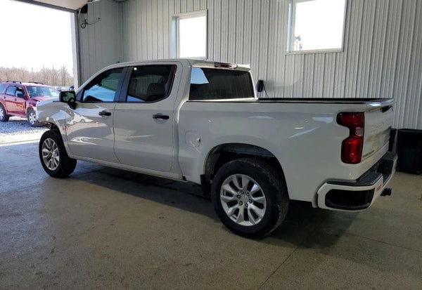 2023 Chevrolet Silverado 1500 Custom photo 4