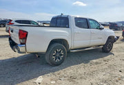 2020 Toyota Tacoma SR5 thumbnail 13