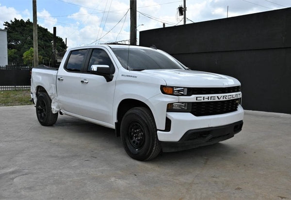 2022 Chevrolet Silverado 1500 Limited Custom vehicle photo 2