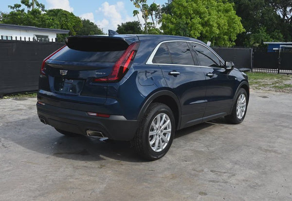 2021 Cadillac XT4 Luxury vehicle photo 4