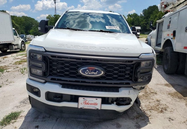 2025 Ford F-350 Super Duty XL vehicle photo 5