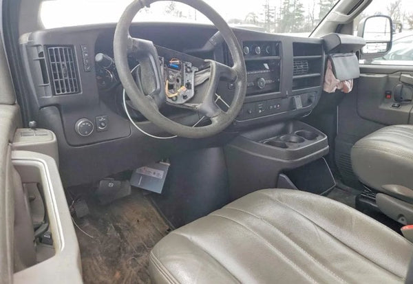2024 Chevrolet Express 2500 photo 11