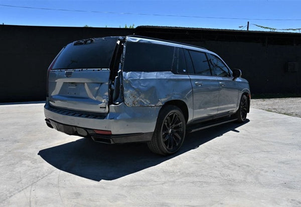 2024 Cadillac Escalade ESV Sport photo 4