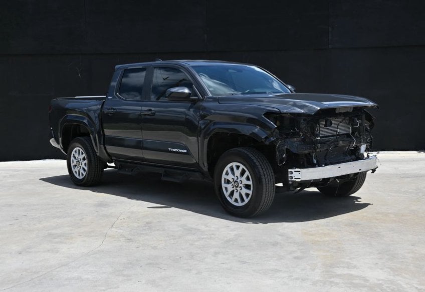 2025 Toyota Tacoma SR5