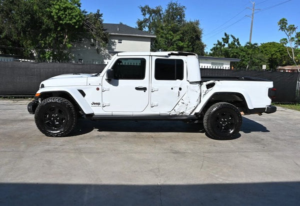2023 Jeep Gladiator Mojave vehicle photo 6