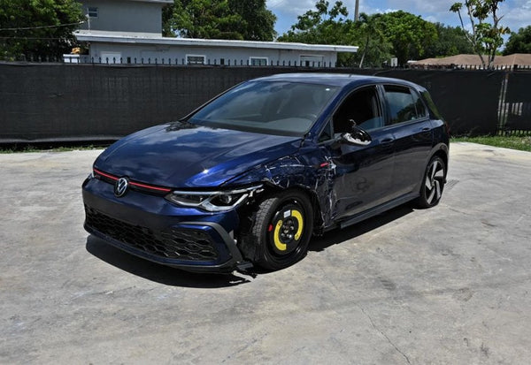 2024 Volkswagen Golf GTI S vehicle photo 2