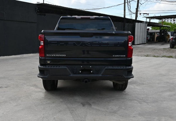 2022 Chevrolet Silverado 1500 Custom vehicle photo 7