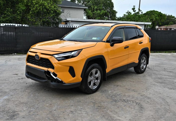 2023 Toyota RAV4 Hybrid LE photo 2