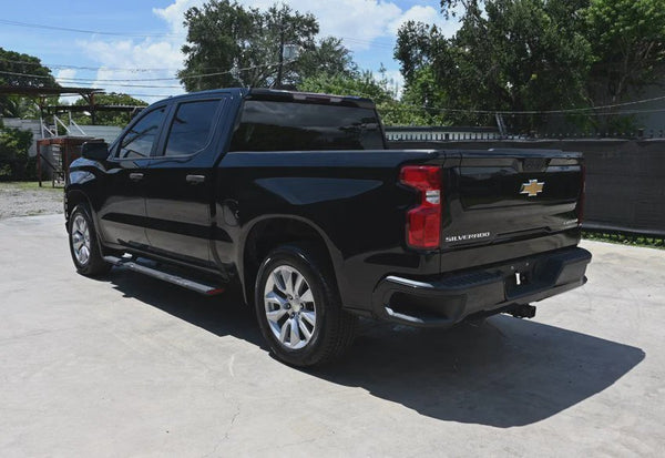 2021 Chevrolet Silverado 1500 Custom vehicle photo 3
