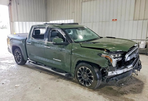 2023 Toyota Tundra Limited HV photo 2