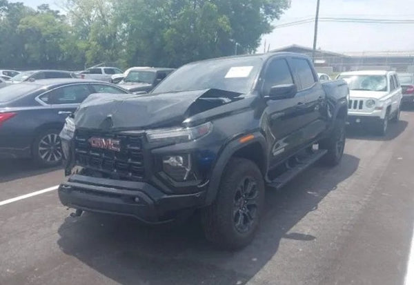 2024 GMC Canyon Elevation vehicle photo 2