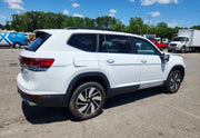 2025 Volkswagen Atlas SE 4Motion thumbnail 2
