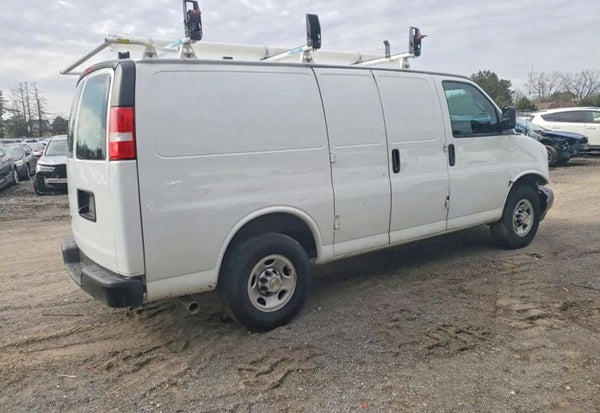 2024 Chevrolet Express 2500 photo 3