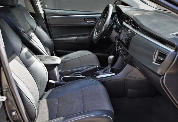 2015 Toyota Corolla S Sedan 4D photo 9