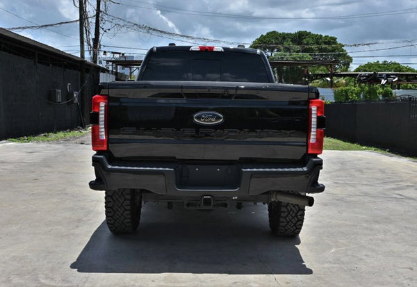 2024 Ford F-250 Super Duty Lariat photo 7