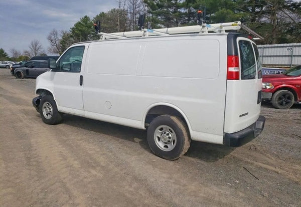 2024 Chevrolet Express 2500 photo 4