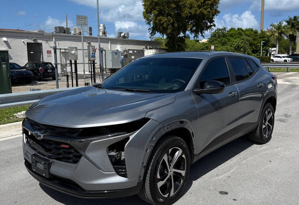 2024 Chevrolet Trax RS photo 2