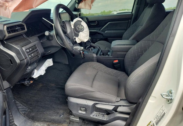 2025 Toyota Tacoma SR vehicle photo 7