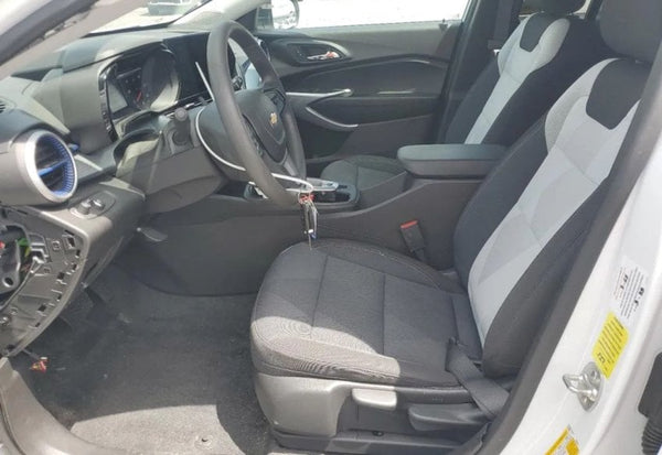 2025 Chevrolet Trax LS photo 8