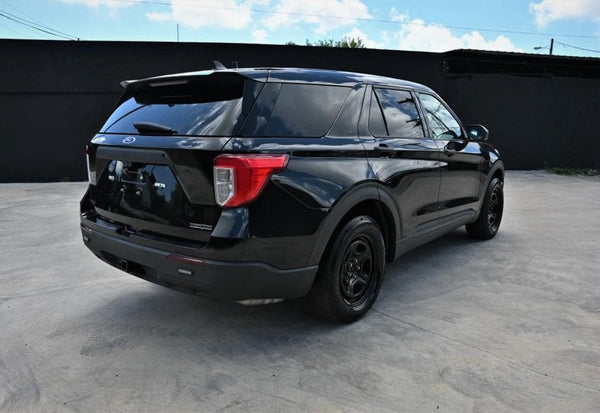 2022 Ford Explorer Hybrid Police Interceptor Utility vehicle photo 3