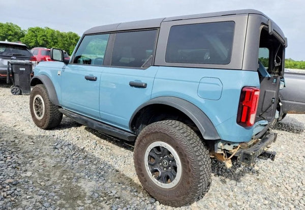 2023 Ford Bronco Big Bend Advanced photo 3