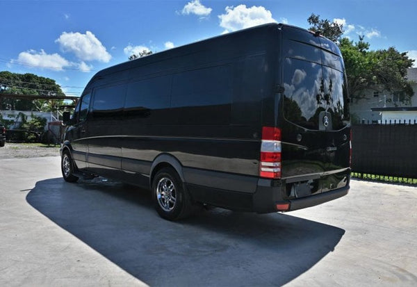 2013 Mercedes-Benz Sprinter 2500 Cargo Extended w/170" WB Van 3D vehicle photo 7