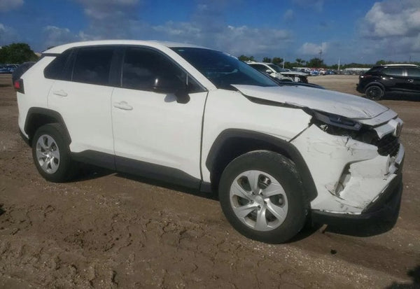 2024 Toyota RAV4 LE photo 2