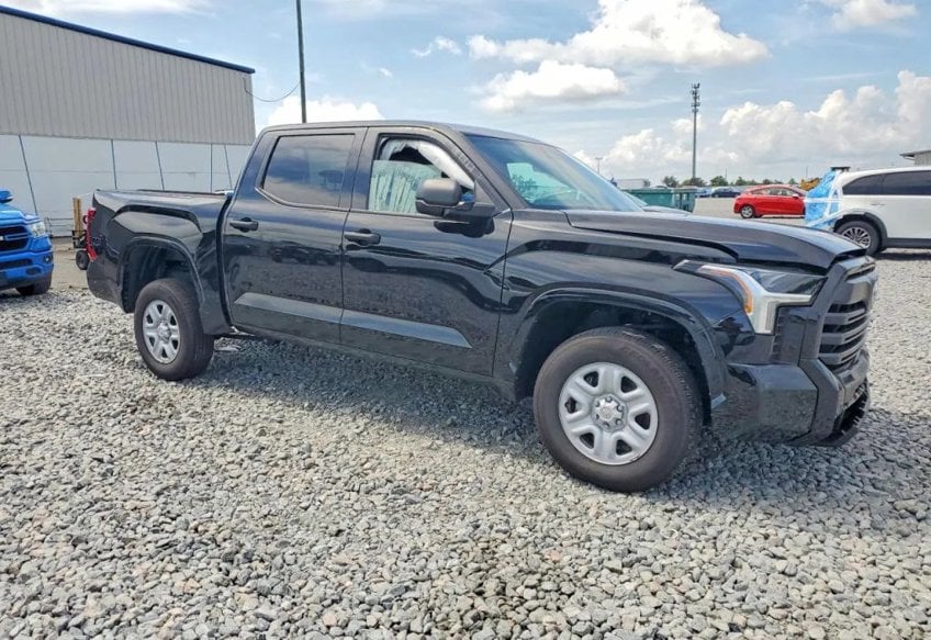 2025 Toyota Tundra SR main vehicle photo