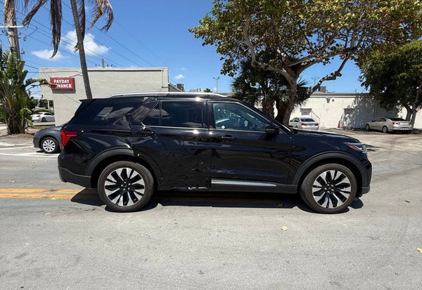2025 Ford Explorer Platinum photo 5