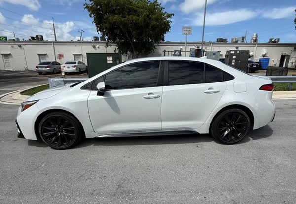 2023 Toyota Corolla SE photo 5
