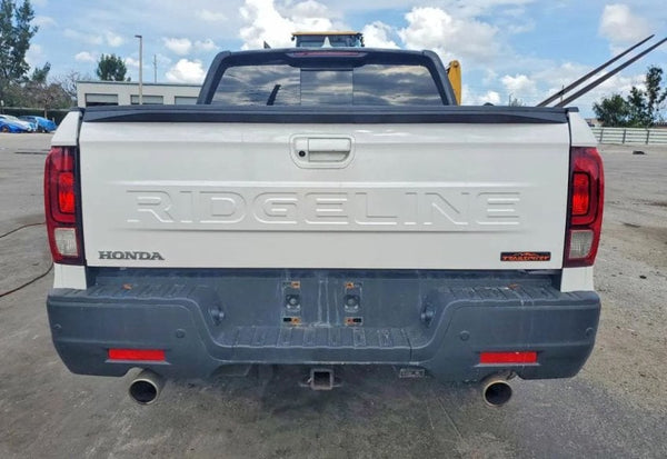 2024 Honda Ridgeline TrailSport vehicle photo 6