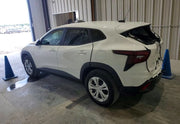 2025 Chevrolet Trax LS thumbnail 3