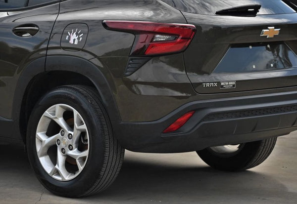 2024 Chevrolet Trax LS photo 8