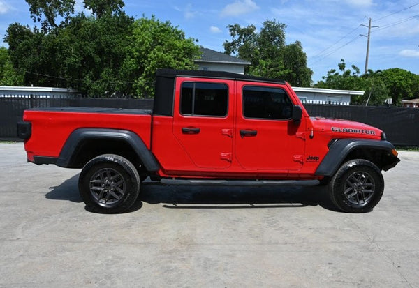 2020 Jeep Gladiator Sport S vehicle photo 6