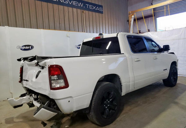 2020 Ram 1500 photo 3