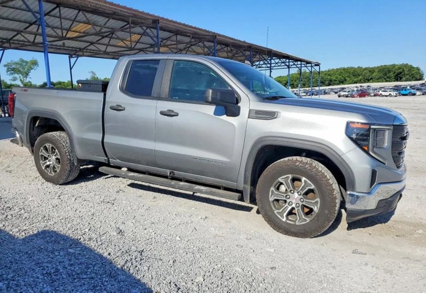 2023 GMC Sierra 1500 Pro