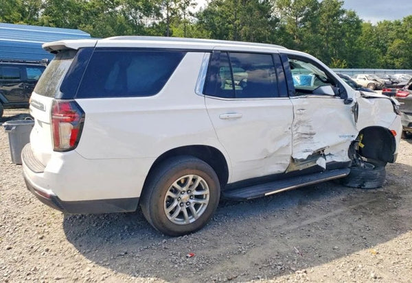 2024 Chevrolet Tahoe LS vehicle photo 3