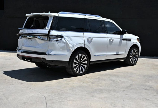 2023 Lincoln Navigator Reserve photo 3