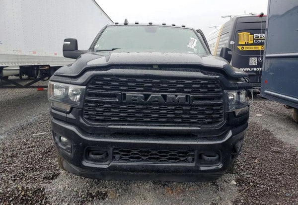 2024 Ram 3500 Big Horn photo 5