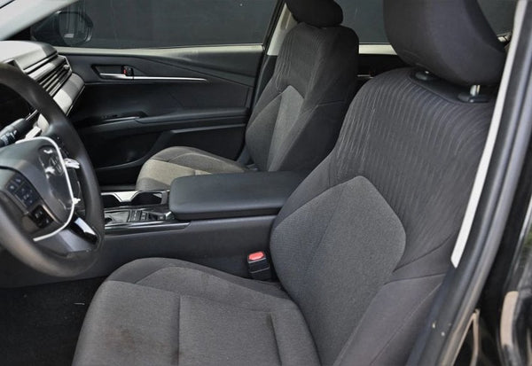 2025 Toyota Camry LE photo 12