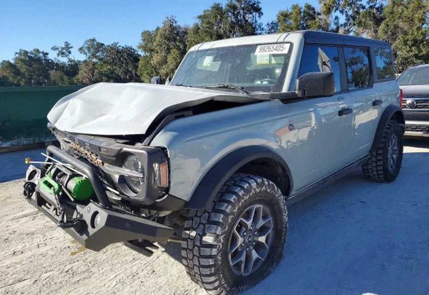 2023 Ford Bronco Black Diamond Advanced