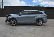 2023 Toyota Highlander Hybrid Limited thumbnail 6