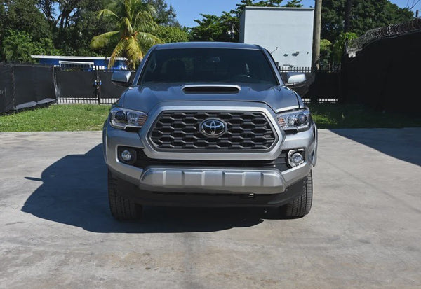 2023 Toyota Tacoma TRD Sport vehicle photo 2