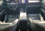 2023 Toyota Crown Limited thumbnail 9