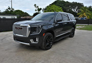 2022 GMC Yukon XL Denali thumbnail 1