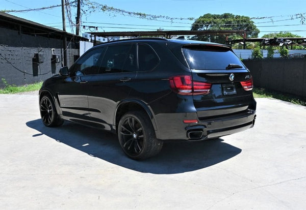 2017 BMW X5 xDrive50i photo 3