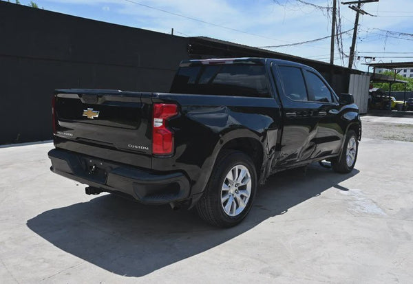 2021 Chevrolet Silverado 1500 Custom vehicle photo 4