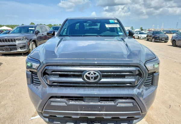 2025 Toyota Tacoma SR vehicle photo 5