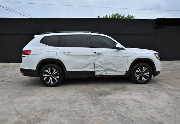 2023 Volkswagen Atlas V6 SE vehicle photo 6